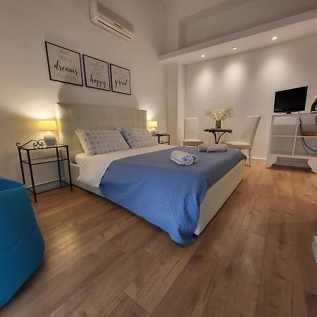 Bed and Breakfast Living Cagliari Marina Exterior foto