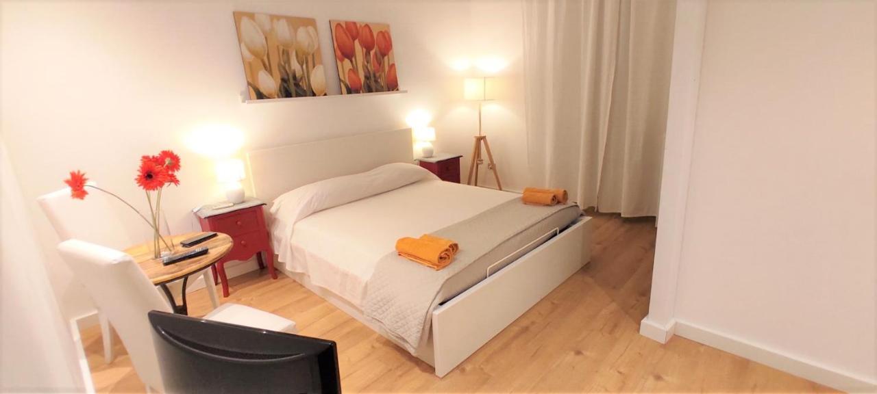 Bed and Breakfast Living Cagliari Marina Exterior foto